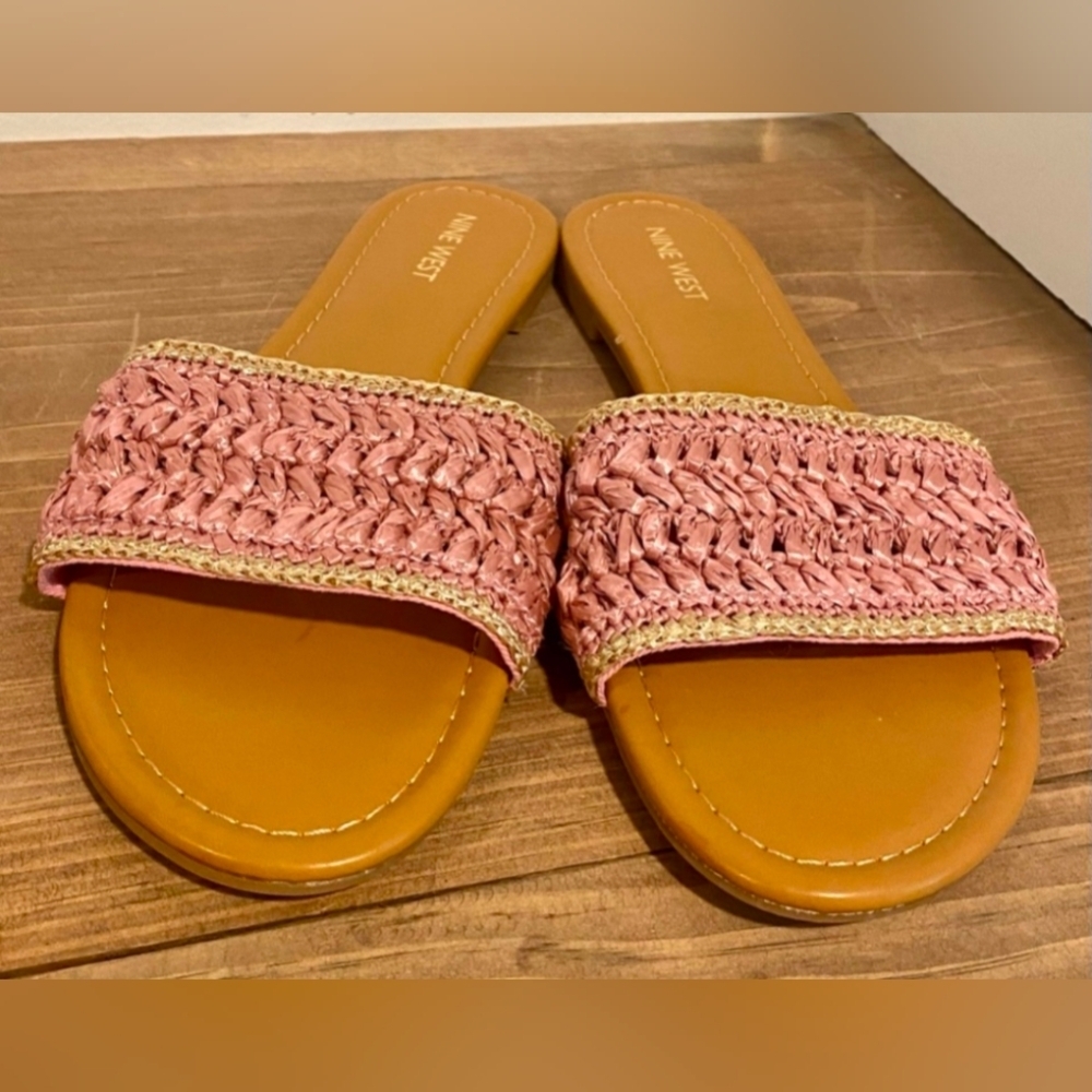 Nine West Women's Pink and Tan Beehive Slide Sandals, Like New, Size 10 - Picture 2 of 5